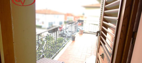 4 rooms Villa in Loro Ciuffenna, Italy No. 230825 7