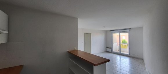2 Schlafzimmer Wohnung in Albi, France, Nr. 293603 7
