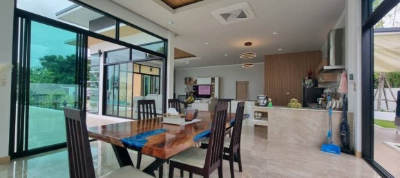 Вилла с 4 спальнями в Банг Саре, Таиланд № 24172 3