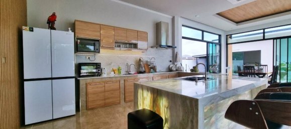 Вилла с 4 спальнями в Банг Саре, Таиланд № 24172 4