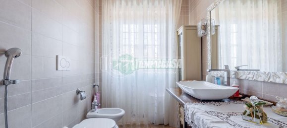 6-salle Appartement à Rome, Italy No. 172905 31