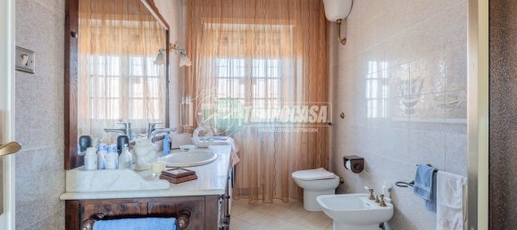 6-salle Appartement à Rome, Italy No. 172905 2