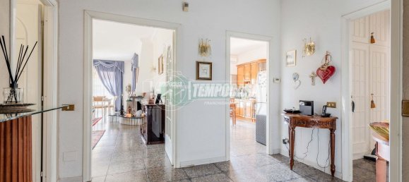 6-salle Appartement à Rome, Italy No. 172905 10