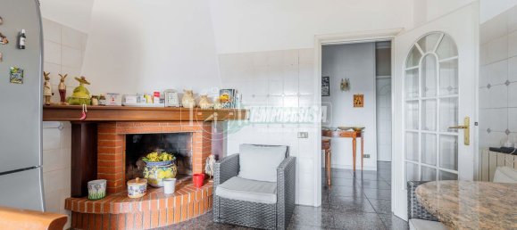 6-salle Appartement à Rome, Italy No. 172905 17