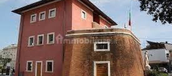 4 bedrooms Villa in Forte dei Marmi, Italy No. 194171 28