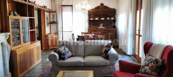 4 bedrooms Villa in Forte dei Marmi, Italy No. 194171 6