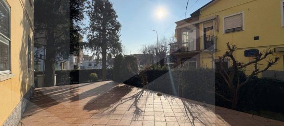 10 rooms Villa in Sassuolo, Italy No. 25553 4