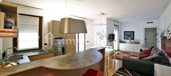 2 Schlafzimmer Wohnung in Villa Cortese, Italy, Nr. 378252 3