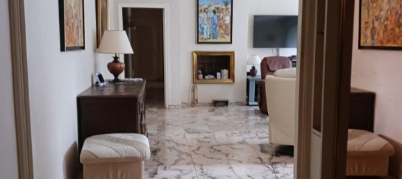 4 Schlafzimmer Wohnung in Chantilly, France, Nr. 210300 6