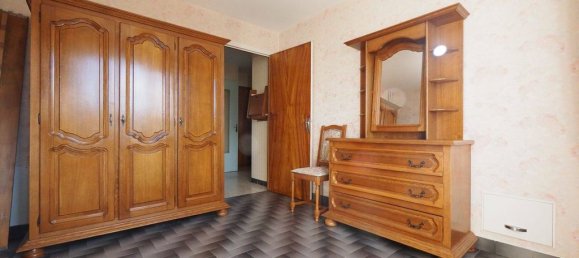 Casa de 4 dormitorios en Bois-d'Arcy, France No. 177123 8