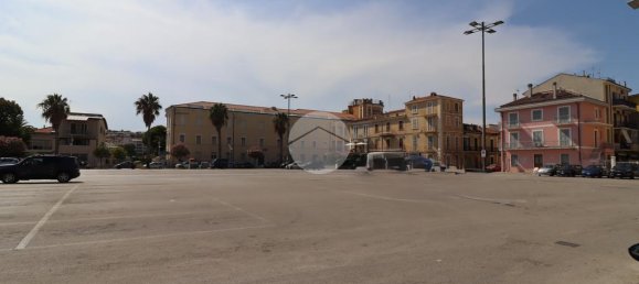 1 room Commercial property in San Benedetto del Tronto, Italy No. 324243 12