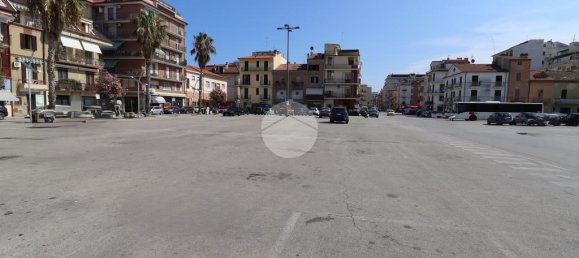 1 room Commercial property in San Benedetto del Tronto, Italy No. 324243 5