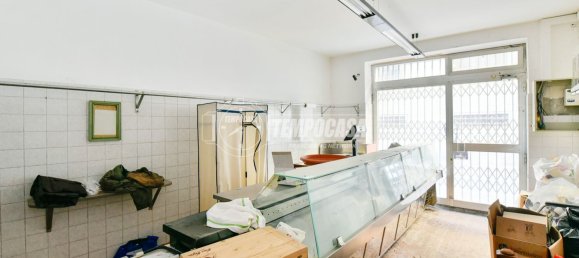 8 Schlafzimmer Haus in Asso, Italy, Nr. 362298 16