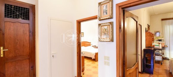 8 Schlafzimmer Haus in Asso, Italy, Nr. 362298 8