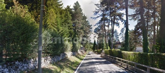 Edificio de 100 dormitorios en Trevi nel Lazio, Italy No. 30694 8