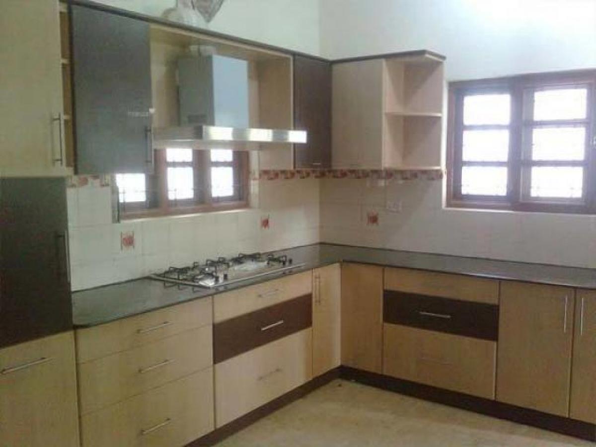 4 bedrooms House in Bangalore, India No. 10087
