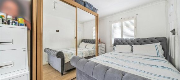 3 bedrooms House in Wembley, United Kingdom No. 12210 26