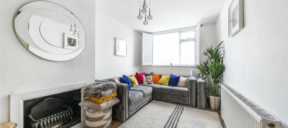 3 bedrooms House in Wembley, United Kingdom No. 12210 5