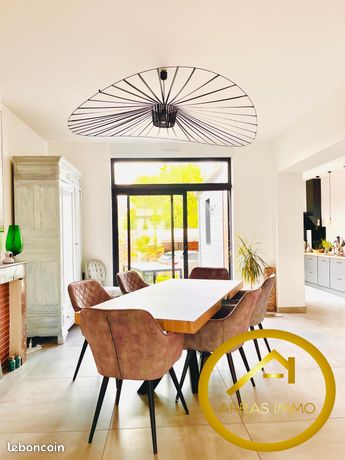 Casa de 4 dormitorios en Arras, France No. 314250