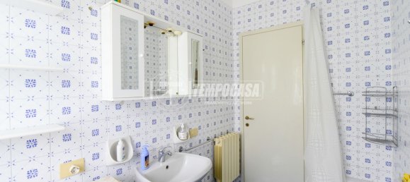 Квартира с 3 комнатами в Липомо, Италия № 293674 4