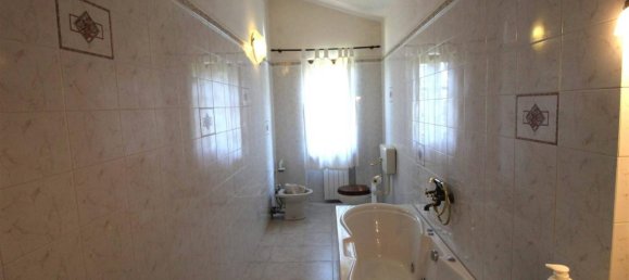 8 rooms Villa in Aulla, Italy No. 108402 25