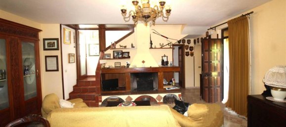 8 rooms Villa in Aulla, Italy No. 108402 23
