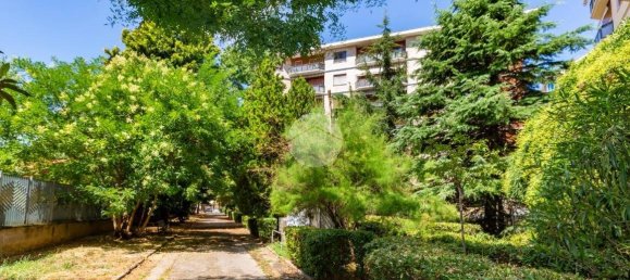 2 Schlafzimmer Wohnung in Collegno, Italy, Nr. 336307 4