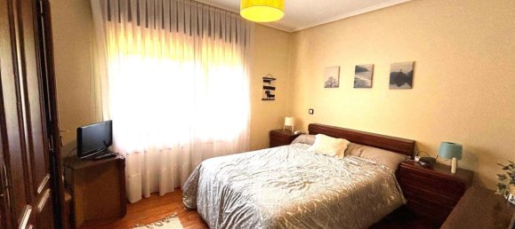 4 bedrooms House in Cantabria, Spain No. 153415 2