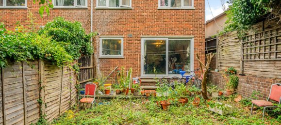 4 chambres Propriété commerciale à London, United Kingdom No. 7665 4