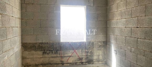 1 bedroom Penthouse in Birzebbuga, Malta No. 1883 6