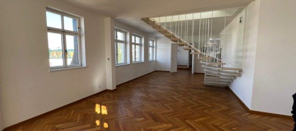 Ático de 2 habitaciónes en Dobling, Austria No. 236245 3