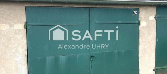  مرآب في Frouard, France رقم 214435 4