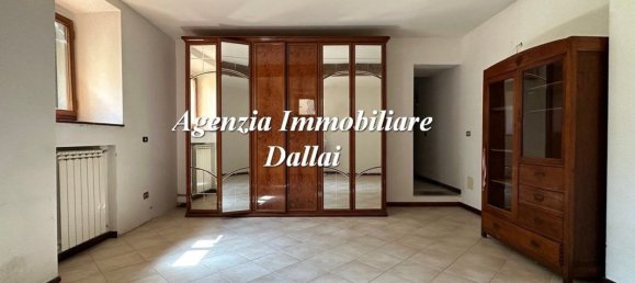 Дом с 6 комнатами в Скарперия э Сан Пьеро, Италия № 104266 9