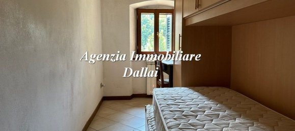 Дом с 6 комнатами в Скарперия э Сан Пьеро, Италия № 104266 23