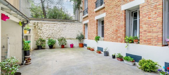 1 bedroom Apartment in Paris, France No. 325245 9