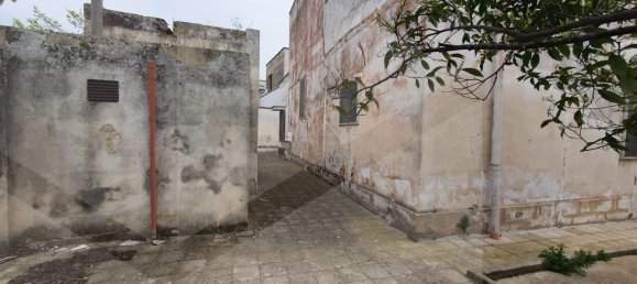 4 rooms House in San Donato di Lecce, Italy No. 25933 42