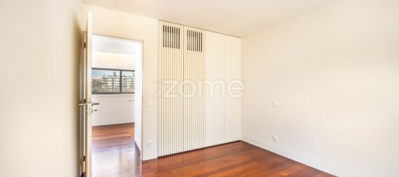 Casa T4 em São Mamede de Infesta, Portugal N.º 117027 43