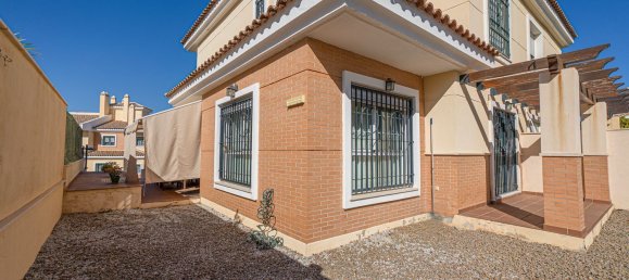 Дом с 4 спальнями в Эль Кануэло, Испания № 155019 25