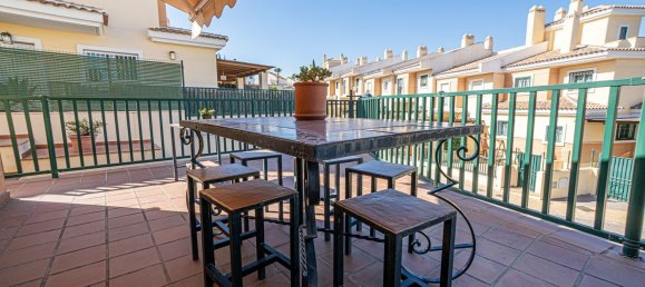 Дом с 4 спальнями в Эль Кануэло, Испания № 155019 20