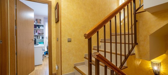 Дом с 4 спальнями в Эль Кануэло, Испания № 155019 2