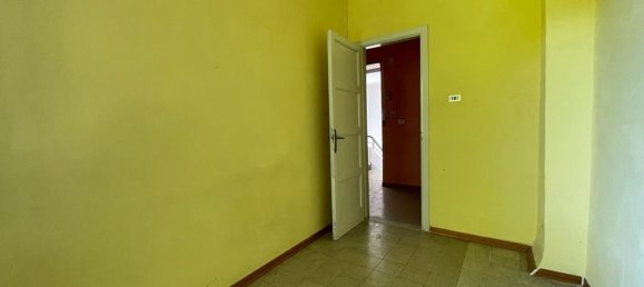 3 rooms Apartment in Castelnuovo di Garfagnana, Italy No. 69931 14