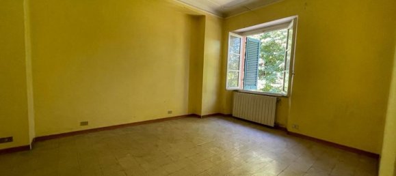 3 rooms Apartment in Castelnuovo di Garfagnana, Italy No. 69931 4