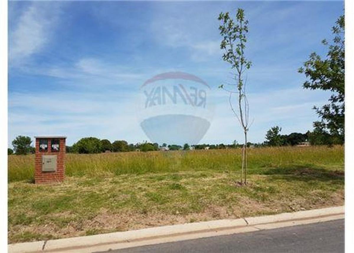  Land in Escobar, Argentina No. 34708