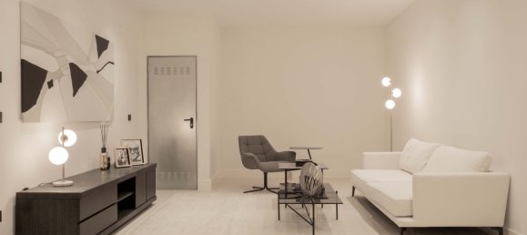 4 bedrooms Villa in Marbella, Spain No. 4394 26