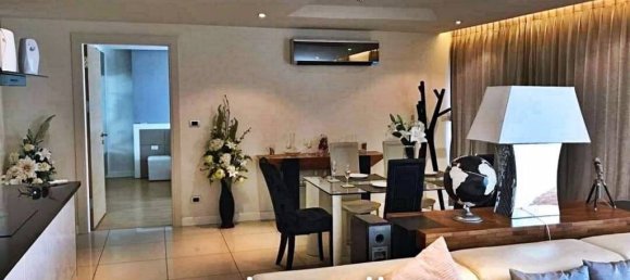 2 bedrooms Condo in Pattaya, Thailand No. 13595 3