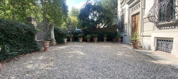 9 Schlafzimmer Wohnung in Florence, Italy, Nr. 335605 4