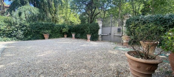 9 Schlafzimmer Wohnung in Florence, Italy, Nr. 335605 3