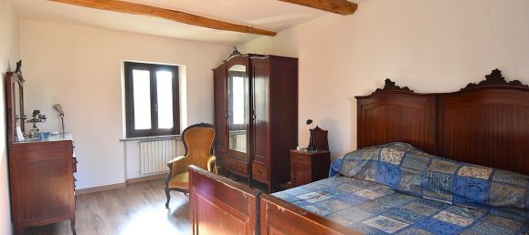 4 bedrooms Villa in Genoa, Italy No. 81535 18