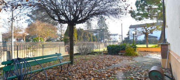 4 bedrooms Villa in Genoa, Italy No. 81535 15