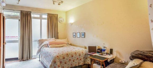3 Schlafzimmer Haus in London, United Kingdom, Nr. 3757 10